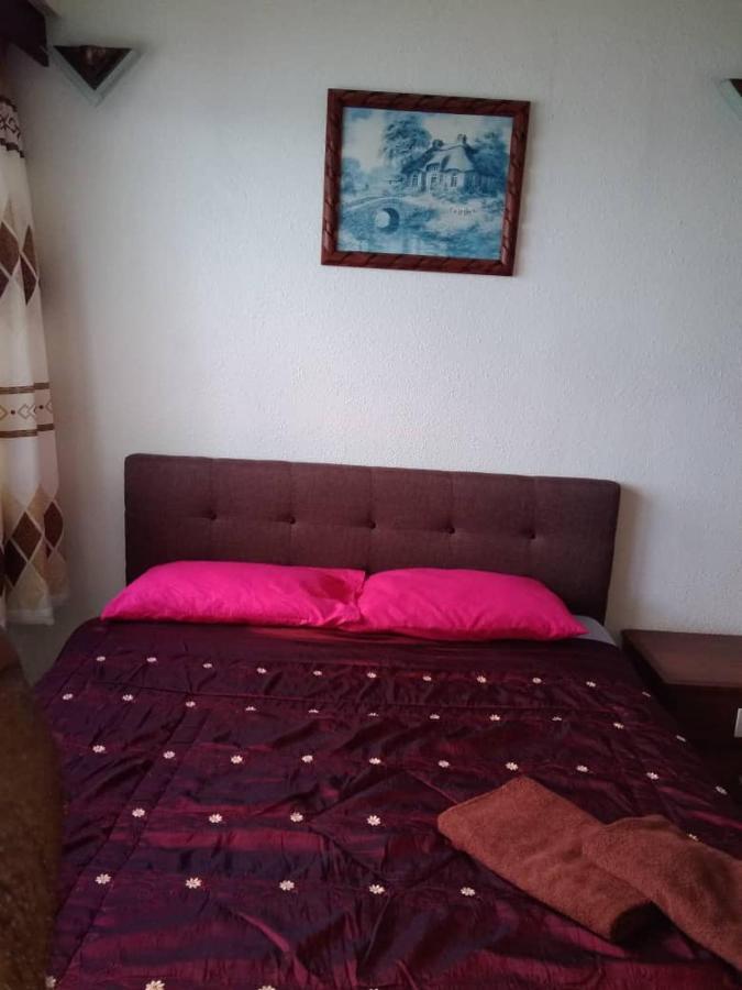 The Barn Private Home @ Sri Sayang Apartment 바투 페링기 외부 사진